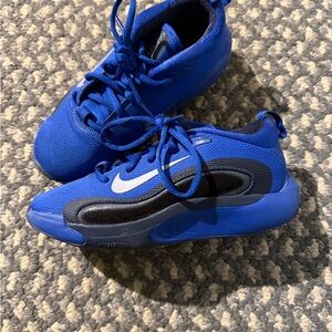 Nike Isofly Kids Royal Blue and Black Sneakers